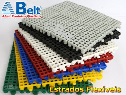 Piso flexível modular 24x24cm cor branco marca ABelt® modelo plastpiso