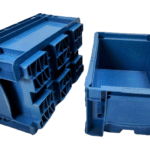 Caixa plástica KLT 3215 azul com fundo lego